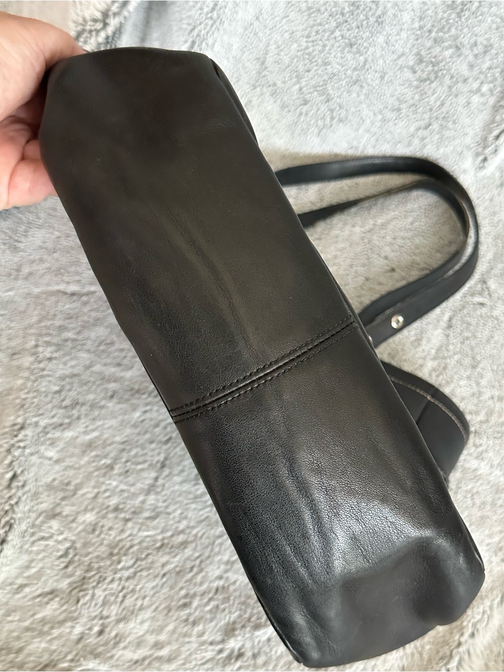 Coach Hamptons Leather Tote #8E92 - Picture 7 of 16